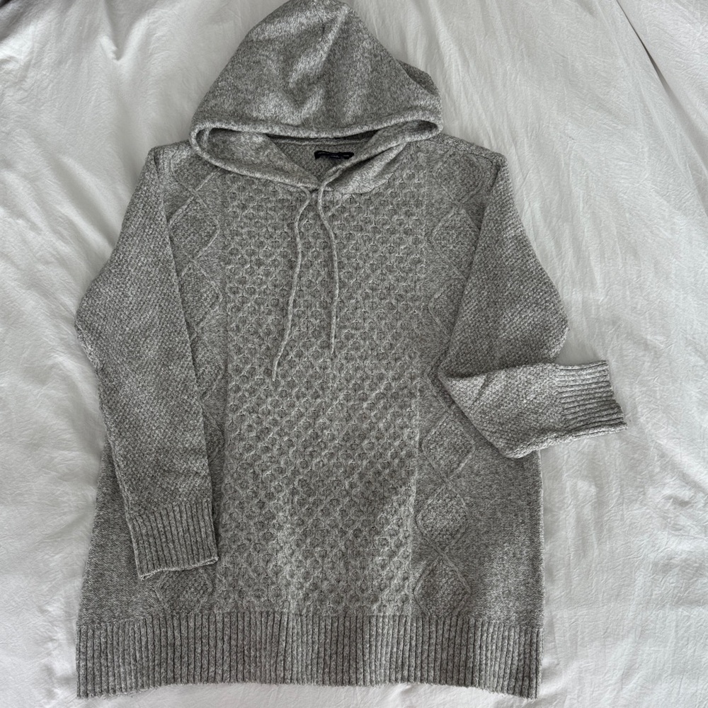 Gently worn Gray Hooded Women's Sweater AEO size Large